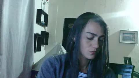 Snapshot of elizka_00 chatting on 04-14-26, 03:45 elizka 00 online show from 04-14-26, 03:45