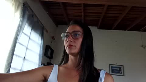 Snapshot of elizka_00 chatting on 04-20-26, 04:43 elizka 00 online show from 04-20-26, 04:43