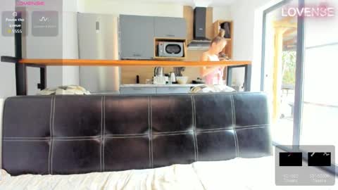 Eliz                               online show from 04-06-26, 06:58