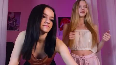 elizzza_ online show from 02-04-25, 05:53