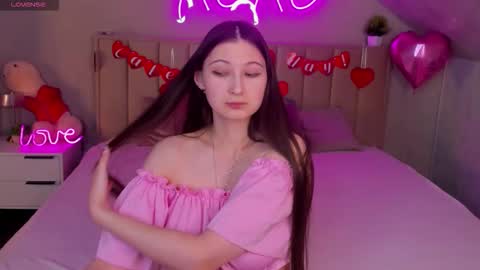 Ella online show from 02-22-26, 09:19