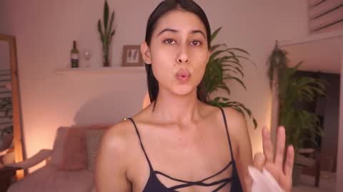 ELLA OWEN online show from 02-11-26, 05:56