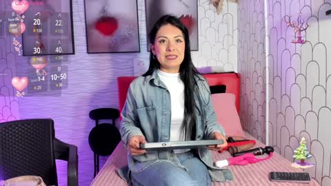 ella rouse online show from 01-06-25, 02:03