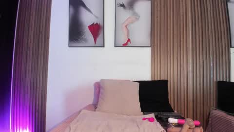 ella rouse online show from 01-05-26, 05:27