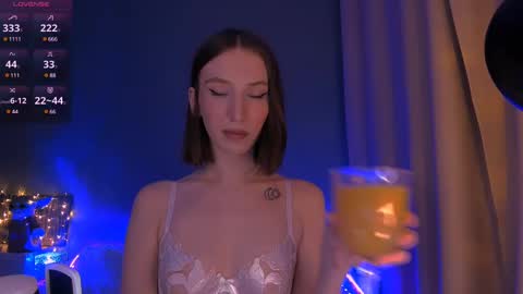 ellaamber online show from 02-13-25, 12:24