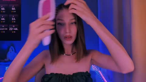 ellaamber online show from 05-02-26, 06:51