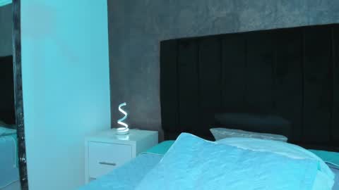 Ellaa Muller online show from 02-03-25, 07:51