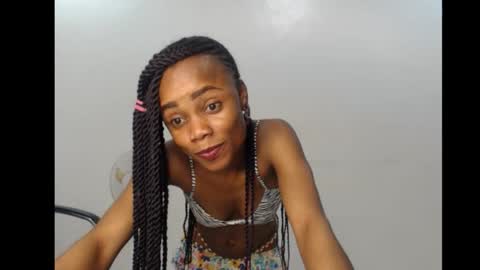 Snapshot of ellababy8 chatting on 09-22-25, 06:04 ella online show from 09-22-25, 06:04