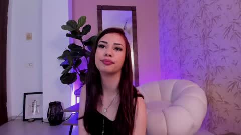 EllaBubbles online show from 04-20-26, 07:26