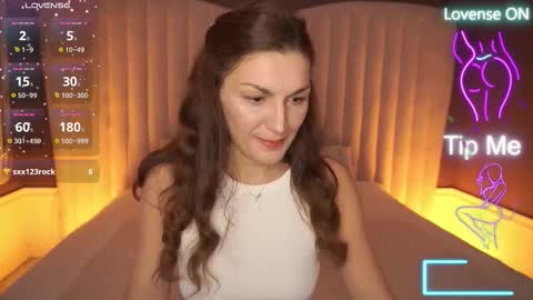 Ella online show from 10-21-25, 08:53