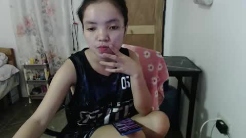 Ellah online show from 11-20-25, 01:39