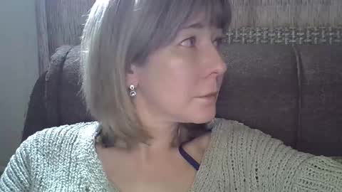 Snapshot of ellajohnsonx chatting on 03-11-25, 11:04 ellajohnsonx online show from 03-11-25, 11:04