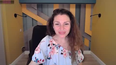 EllaLongs online show from 01-29-25, 03:37