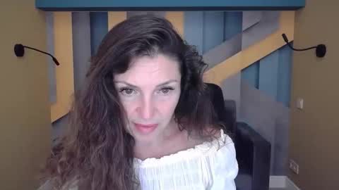 EllaLongs online show from 09-12-25, 11:32