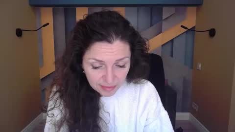 EllaLongs online show from 01-10-26, 12:29