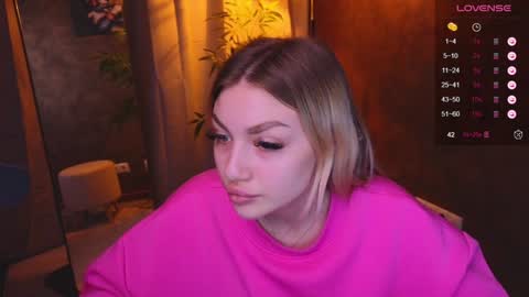 ellamilla online show from 01-05-25, 08:22