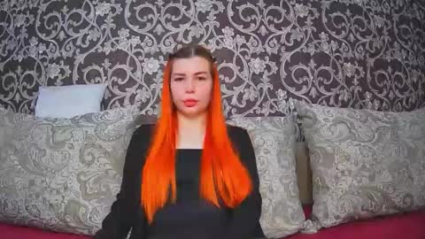 Snapshot of ellanuar chatting on 11-12-25, 03:18 EllaNuar online show from 11-12-25, 03:18