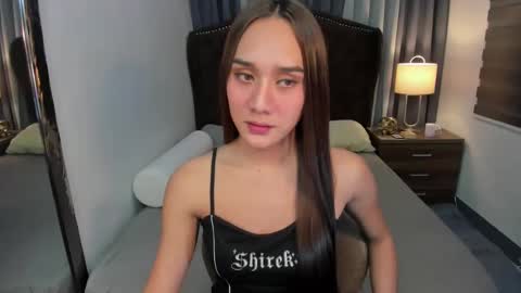 Sophia online show from 02-11-25, 07:33