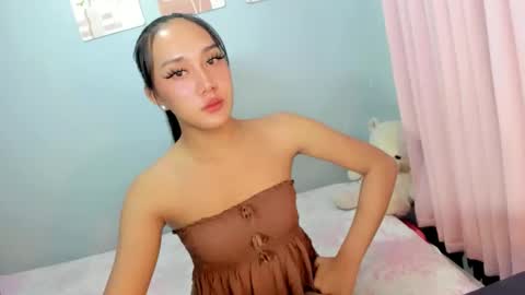 Sophia online show from 03-20-26, 06:35