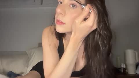 Snapshot of elle67 chatting on 11-04-25, 10:25 Elle67 online show from 11-04-25, 10:25