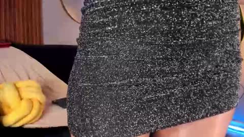 Elle online show from 03-12-26, 10:16