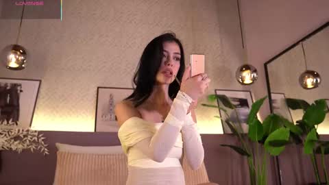 Elle Diane online show from 01-19-26, 12:14