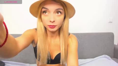 ellen_flow online show from 02-19-25, 09:14