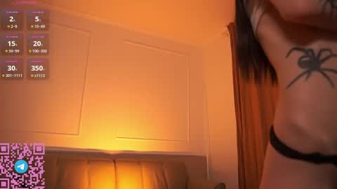 Snapshot of ellie_land chatting on 05-31-26, 02:13 Lexy online show from 05-31-26, 02:13