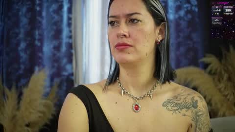 Ellie Ramos online show from 11-13-25, 01:10