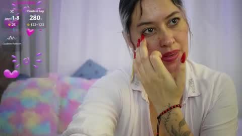 Ellie Ramos online show from 07-17-26, 02:34