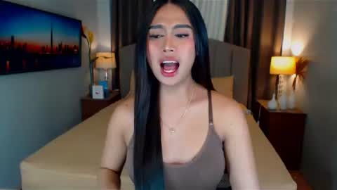 ellie online show from 01-19-25, 09:13