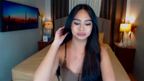 ellie online show from 02-08-25, 09:25