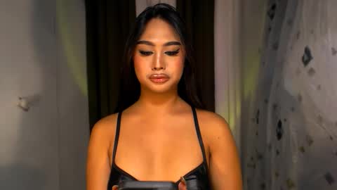 ellie online show from 10-22-25, 02:17