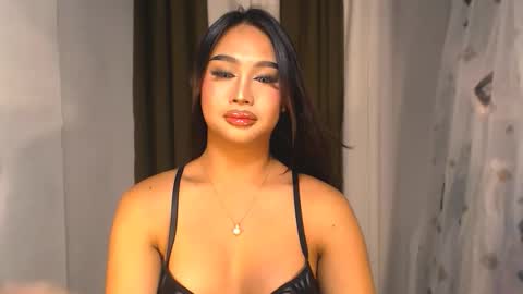 ellie online show from 11-22-25, 04:39