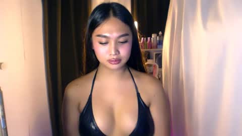 ellie online show from 07-23-26, 03:10