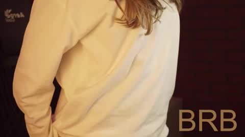 elliecutes online show from 02-20-25, 11:31