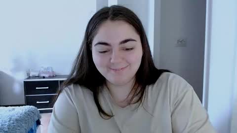 Ellie online show from 06-04-26, 07:14