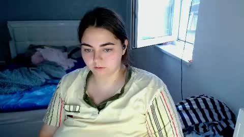 Ellie online show from 07-19-26, 03:21