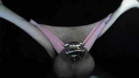 Snapshot of elliesissy chatting on 02-22-26, 04:05 elliesissy online show from 02-22-26, 04:05