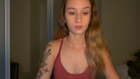 elliexoxoa online show from 06-29-26, 07:14
