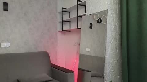 elliot_muscle04 online show from 11-25-25, 05:24