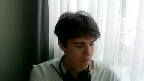 Elliot Damri online show from 06-26-26, 03:16