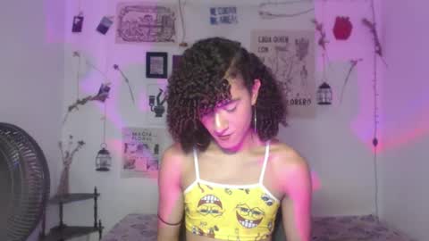 Snapshot of ellis_flowers chatting on 09-30-25, 09:53  . online show from 09-30-25, 09:53