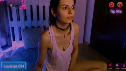 Elisa online show from 06-29-26, 06:19
