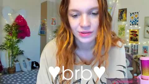 Elly     Fansly  online show from 04-19-26, 06:24