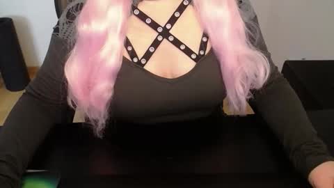 Elly online show from 03-16-26, 01:48