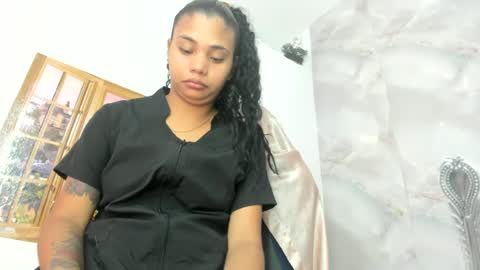 ellybloom online show from 06-28-26, 01:39