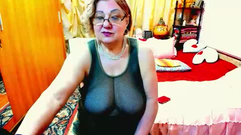 ellyhot53 online show from 12-22-25, 03:20