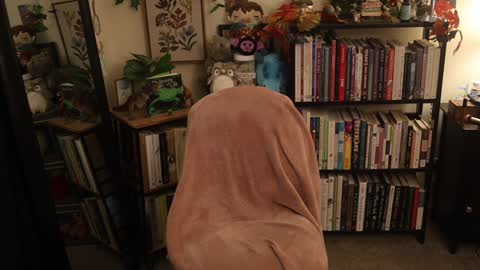 Elly Naomi online show from 11-02-25, 11:18