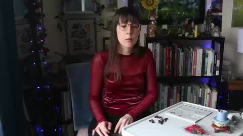 Elly Naomi online show from 03-13-26, 04:24